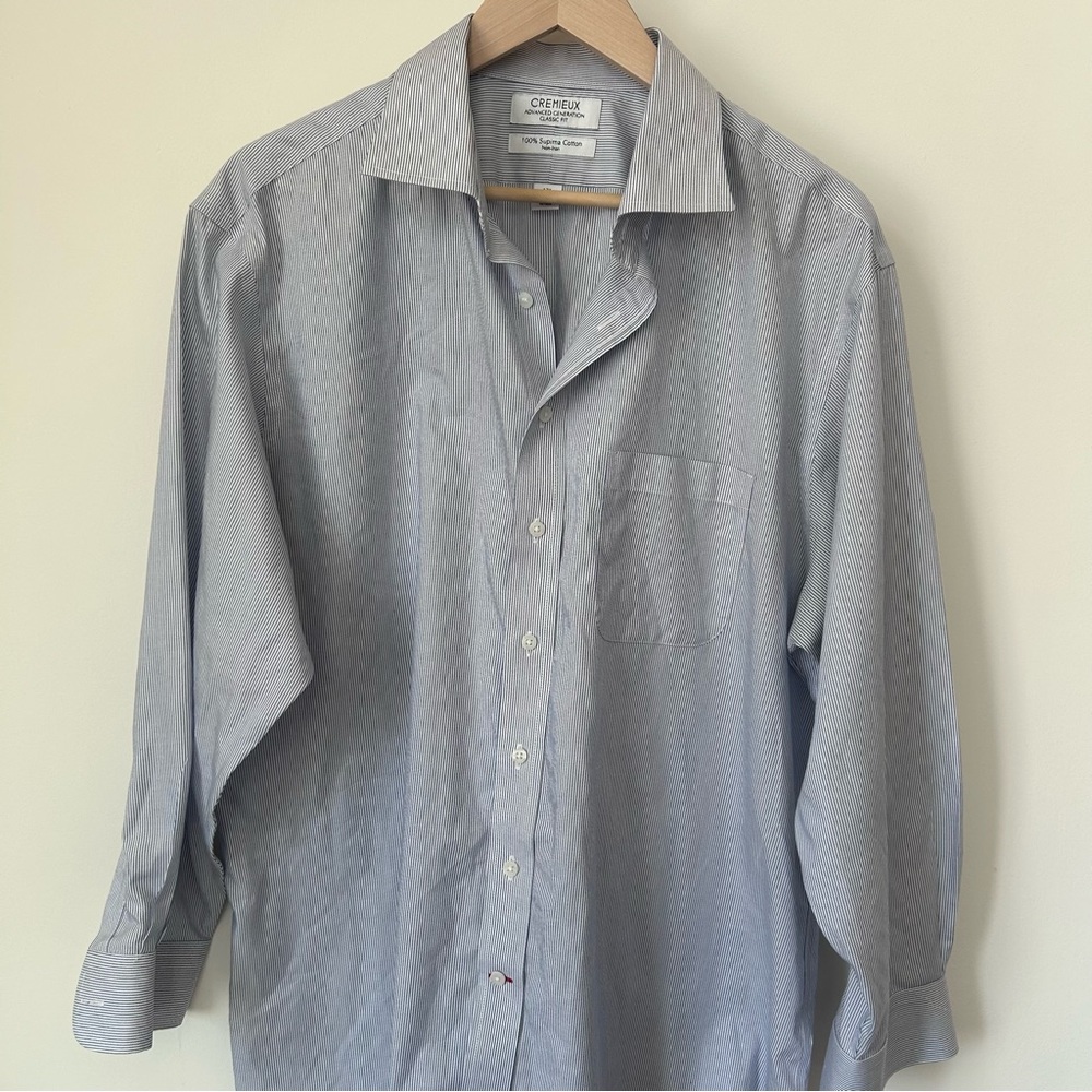 Daniel Cremieux Pale Blue Men's Button-Up Dress Shirt